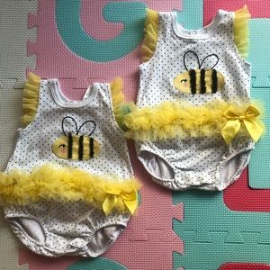Twin bumble bee 🐝 matching set